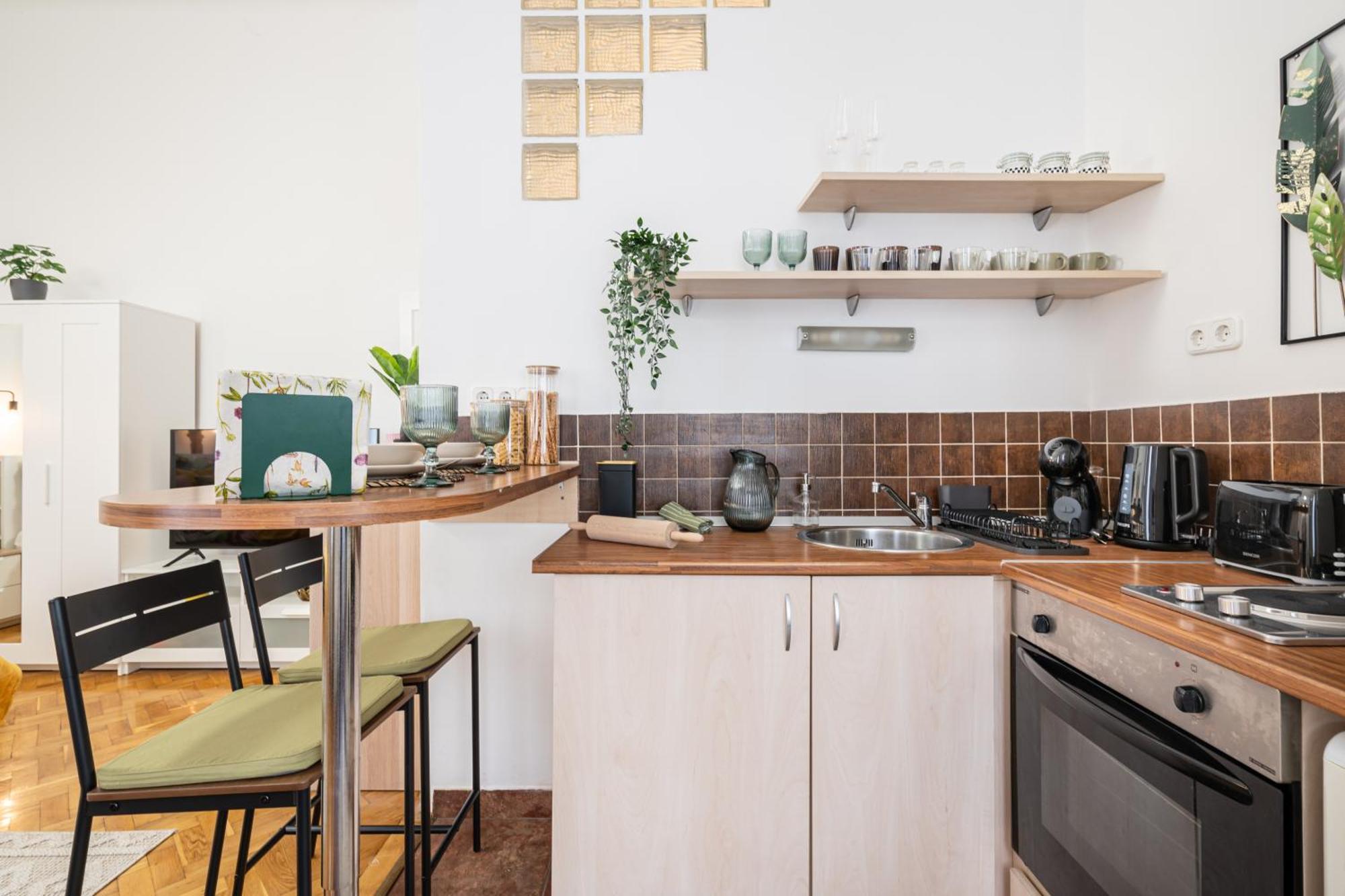 Cosmopolitan Studio - Chic Getaway In A Fancy Neighbourhood Budapest Esterno foto