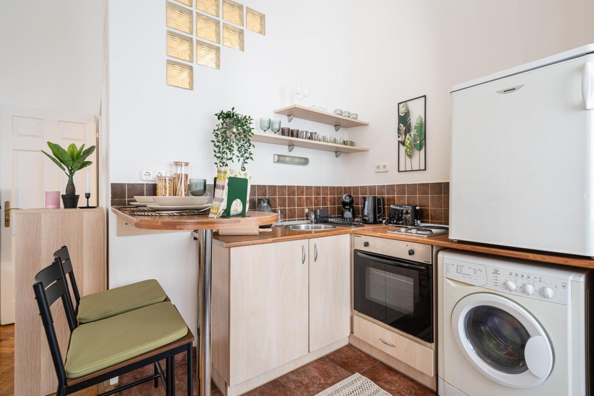 Cosmopolitan Studio - Chic Getaway In A Fancy Neighbourhood Budapest Esterno foto